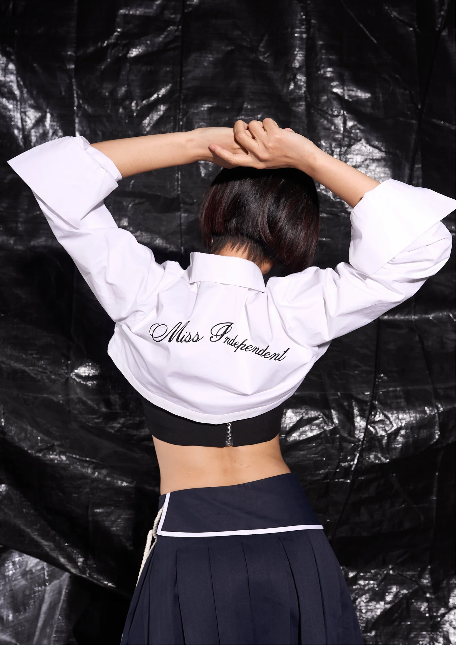 PUFFBALL CROP SHIRT - Image 6